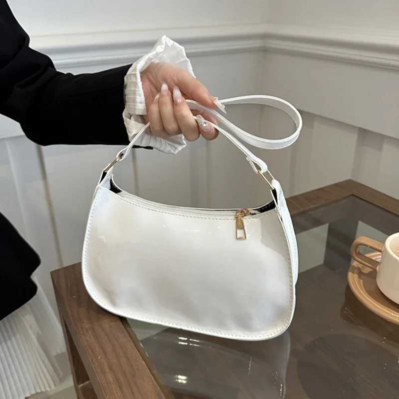 Retro Solid Color PU Leather Shoulder Bag Fashion Womens Handbags Casual Designer Hobos Underarm Bag Purses and Handbags XJ250610