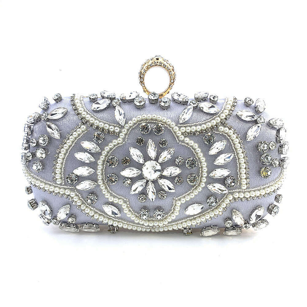 Chaozhou Hengmei Handbag Factory Banquet Handmade Pearl Embroidery Bright Film Women's Handheld Evening Dress Bag