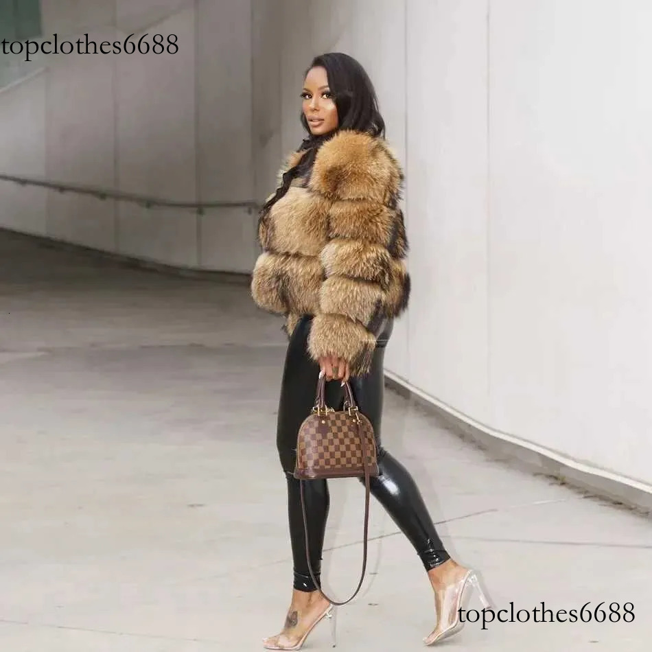 2025 Women's Faux Real Fur Coat Womens Natural Raccoon Jacket Winter Warm High-Quality Long Style With A Hat H240705