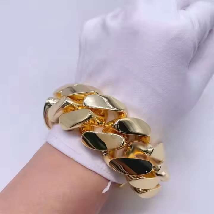 Hip Hop Jewelry Fashion Style Luxury and Heavy Necklace Super Big Cuban Necklace Big Ass Cuban Link Chain Miami Cuban Link