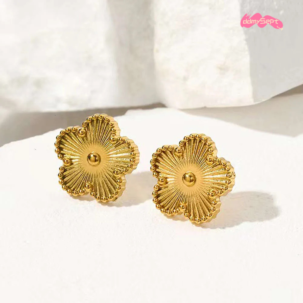 Shape Stainless Steel Earrings Lucky Clover Leaf Jewelry for Women Versatile Fashion H11.21 ddmysept