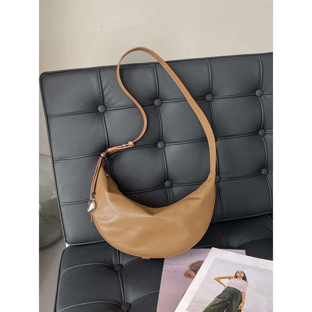2025 New Large Capacity Genuine Leather Shoulder Crossbody Bag Designer's bag
