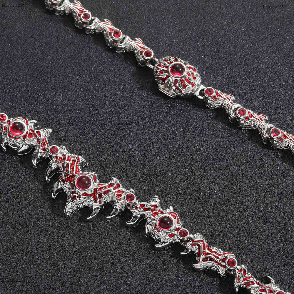 Luxury thorn parasitic red eyes, thorn inlaid ice VVS Moissanite hip hop men women necklace Free delivery