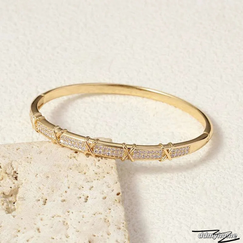 Bracelet Designer Bracelets For Women Luxury Jewelry Copper Plated With High-Quality Fashion Zircon Inlay Bangle Holiday And Vacation Gifts Ddmyhome