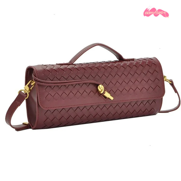 Handmade Leather Cross Body Handbag, Solid Color Square Shoulder Bag for Women, Everyday Use ddmysept