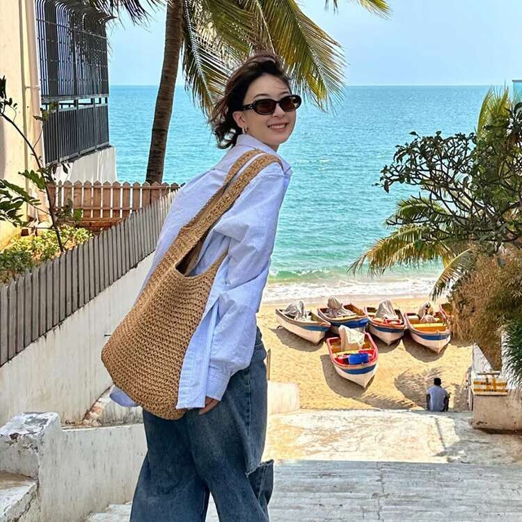 Ins Style Resort Beach Bag Large Capacity Crossbody Women S Summer Sail Cloth Vacation Beach Side Cm Single Shoulder Bag Straw Woven Bag KQ