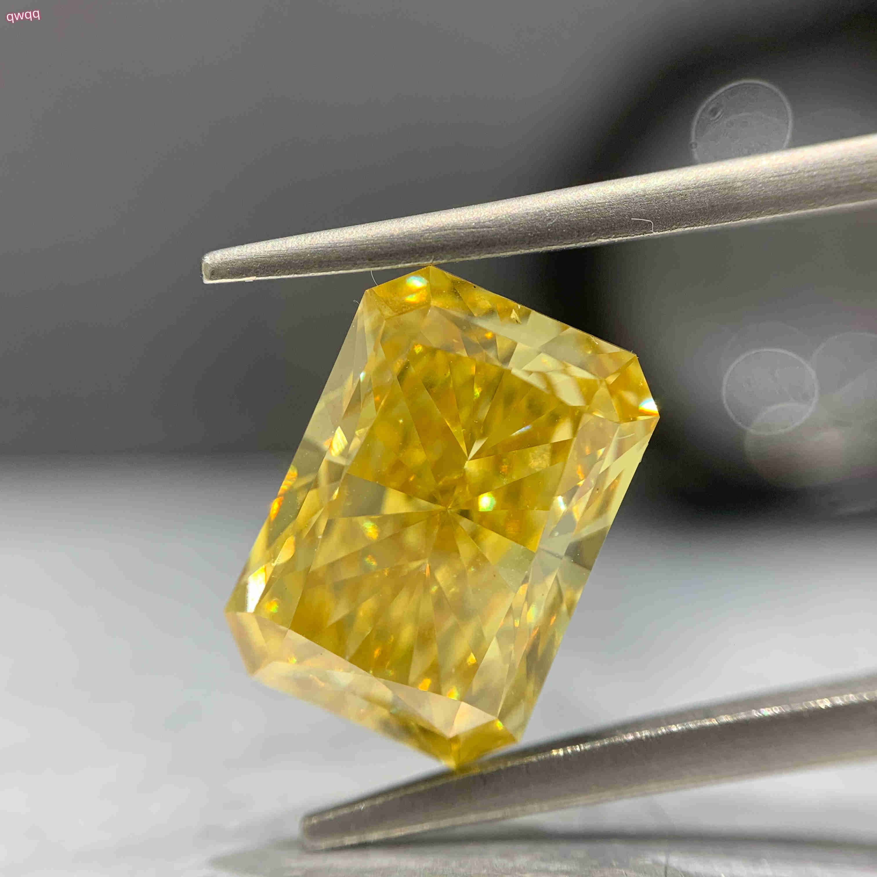 Wholesale 2ct Fancy Yellow Radiant Cut Lab Grown CVD Diamond IGI GIA Certified Hot Style Loose Diamonds for Wedding Engagement