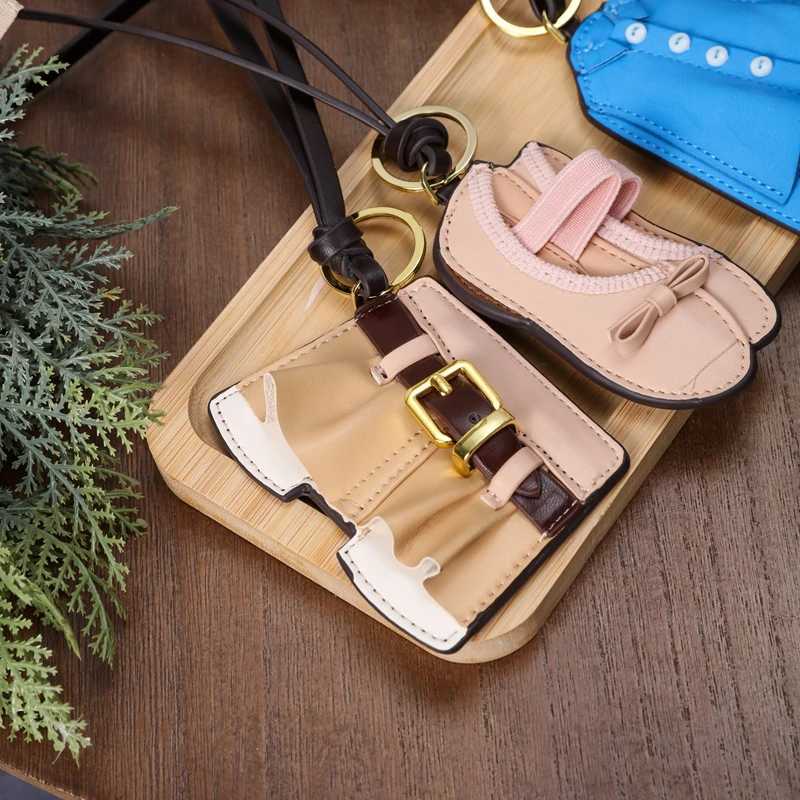 Brand Design M stlye Slippers Apparel Bag Pendant Handmade Accessories Cute Bag Charms Keychain Pendant Hanging Ornament Gift Z251120