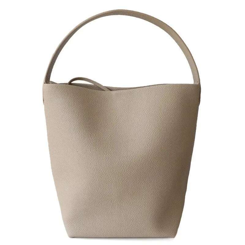Designer Bag 2025 Hot Sale Brand Women Fashion Lady Casual Leather Shoulder Bag Soft Underarm Pack Female Tote Bucket Handbag For Girls Luxury Bag