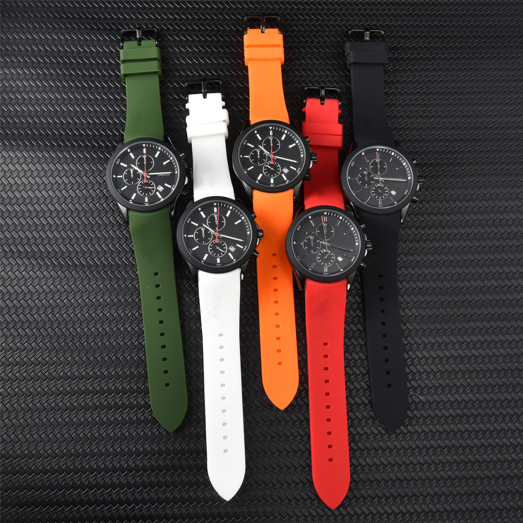 Men's watch 2025 quartz movement silicone strap sporty fashionable trend wristwatch
