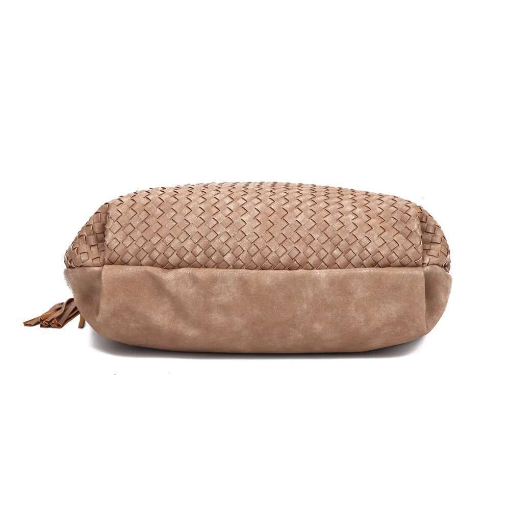 Fashion Classic Woven Hobo Minimalist Tassel Shoulder Bag Ladies Handbag On Sale PU Leather Bags Bag