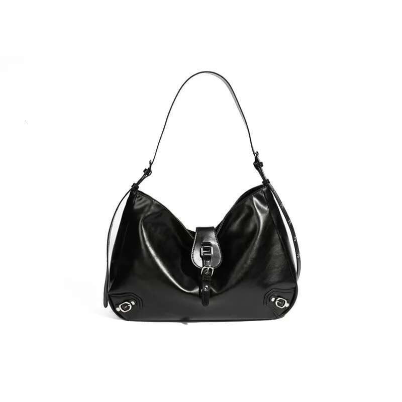 2025 New Cowhide Motorcycle Retro Style Commuting Versatile One Shoulder Crossbody Lazy Women's Bag Designer's bag