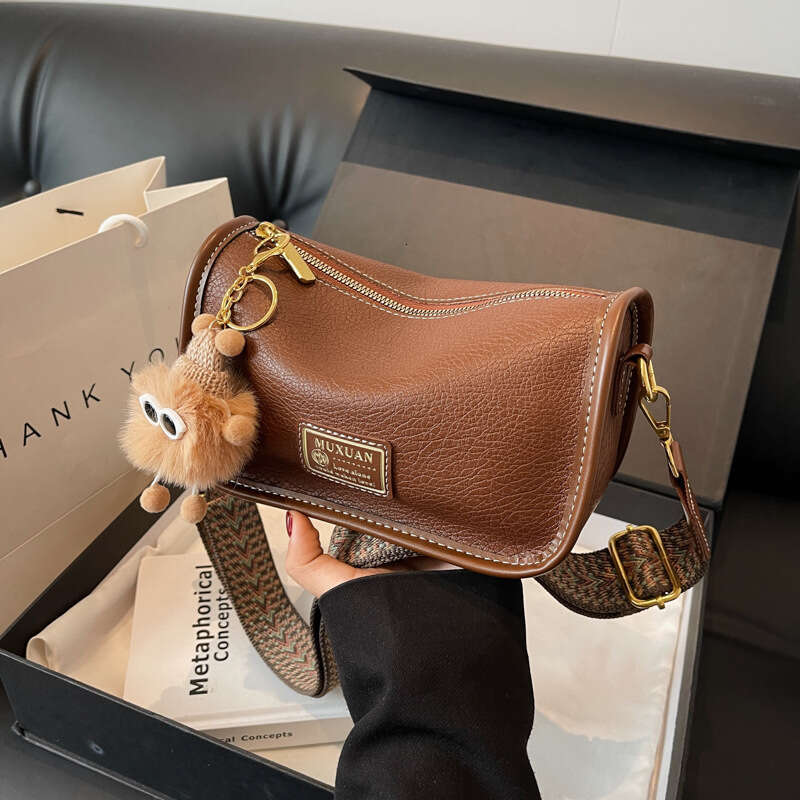 New Boston Simple O… - image