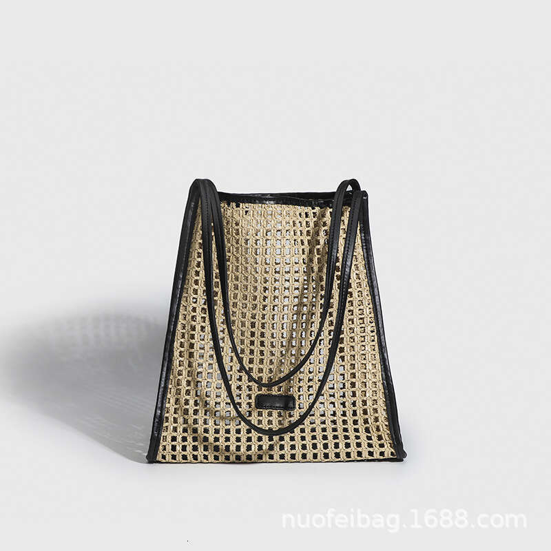 Ins Style Resort Beach Bag Weaving Bag For Women Large Capacity Grass Woven Vacation Versatile Beach Simple Shoulder Bag Handmade KQ