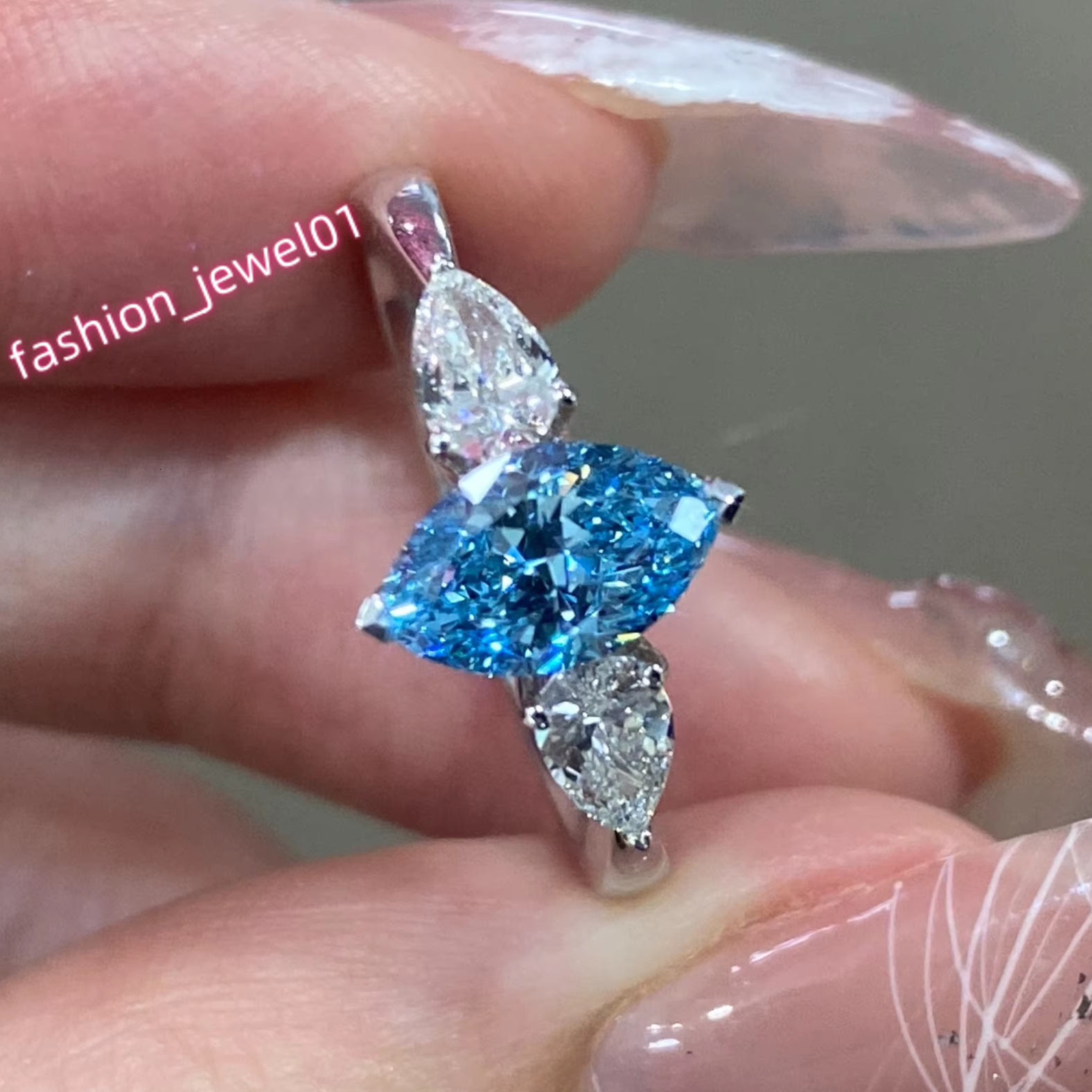 Lab Grown Fancy Blue Marquise Cut Diamond Diamond Engagement RingVS