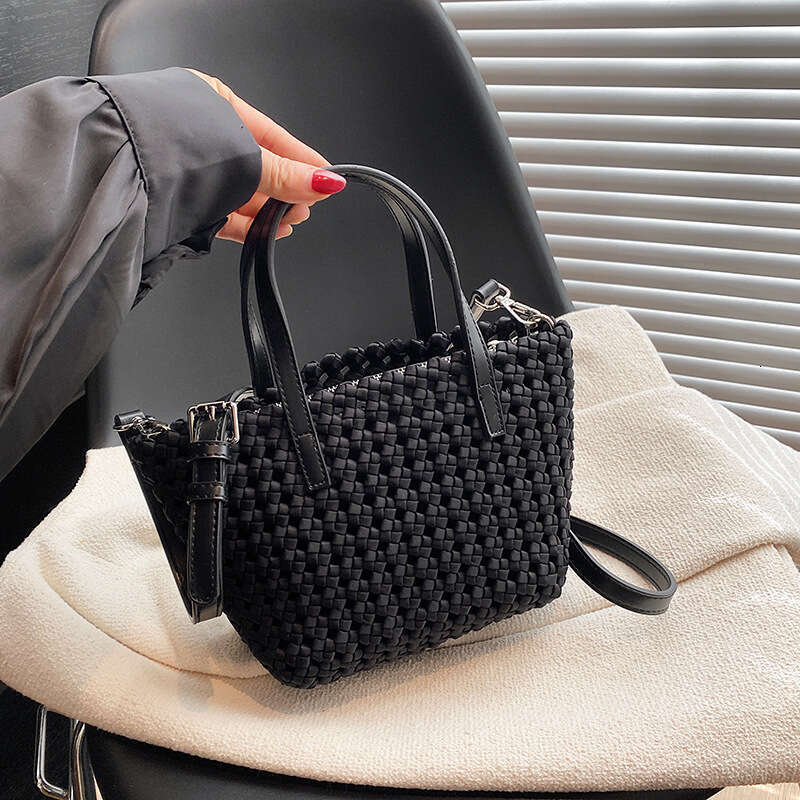 Ins Style Resort Beach Bag Weaving Straw Woven Bag For Women New Summer Shoulder Vacation Beach Tote Bag Large Capacity KQ