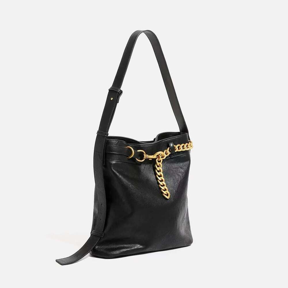 Oil Wax Leather Women's Pleated Tote 2025 New Fashionable And Versatile Large Capacity Single Shoulder Crossbody Bag Designer's bag