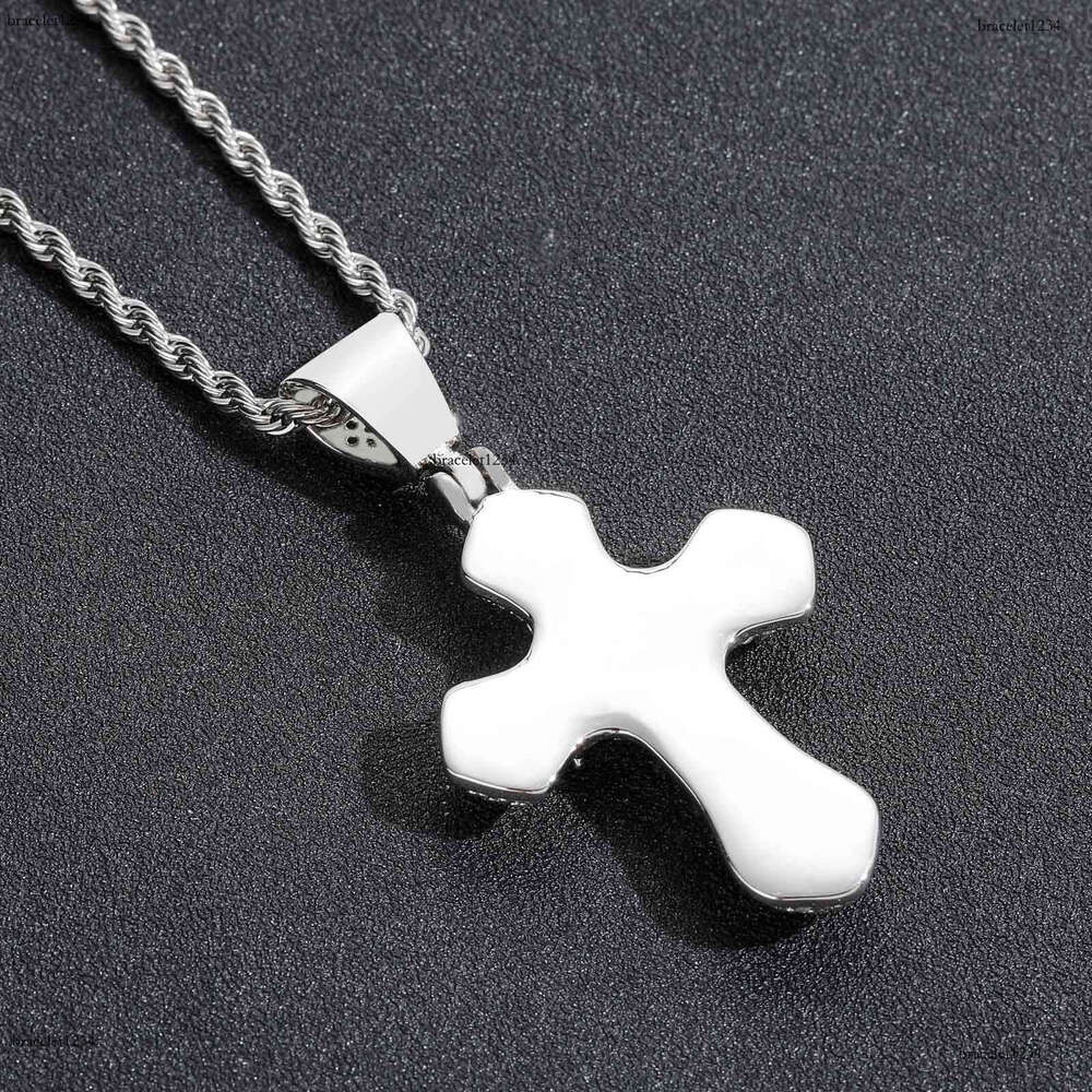 Luxury designer Cross Pendant Ice out VVS Moissanite Pendant Solid Men's and Women's Hip Hop Necklace with free shipping