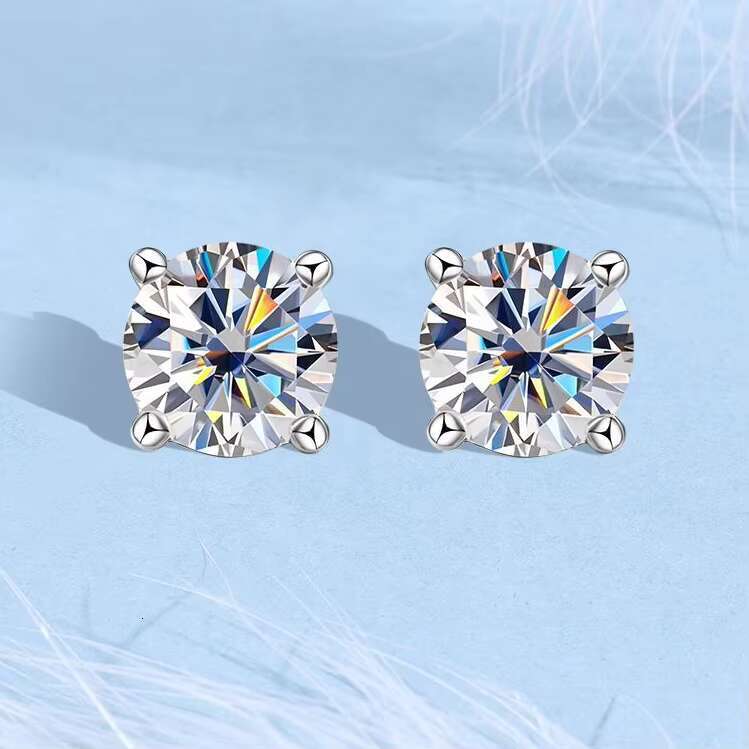 4 Prongs Set Classic Diamond Studs Round Cut 0.5-1.0cttw Hpht Lab Grown Diamond IGI Certified Earrings 18k Gold for Daily Wear