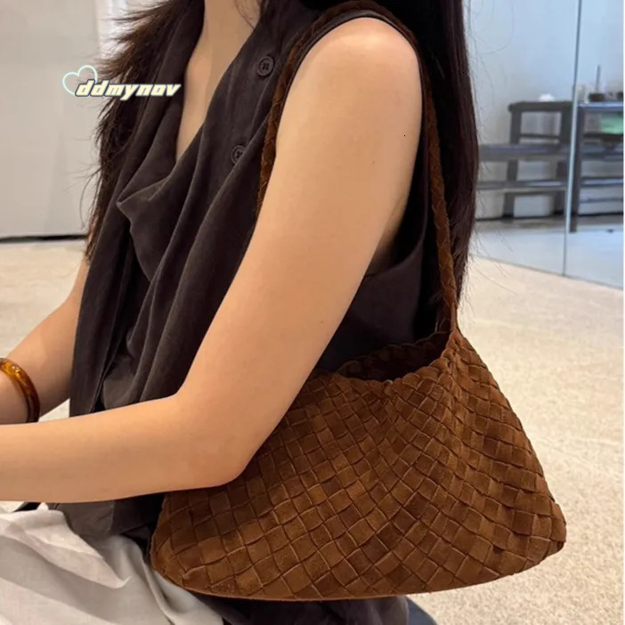 Suede Leather Hand Woven Armpit Hand-held Women's Shoulder Autumn New Simple Style Solid Color 2025 Designer Bag Handbag ddmynov