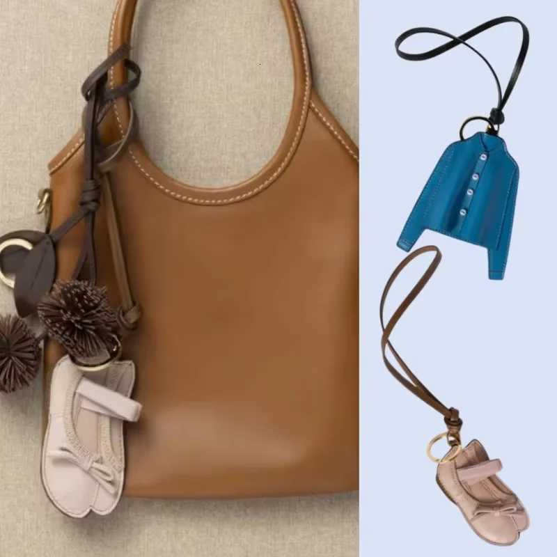 Brand Design M stlye Slippers Apparel Bag Pendant Handmade Accessories Cute Bag Charms Keychain Pendant Hanging Ornament Gift Z251120