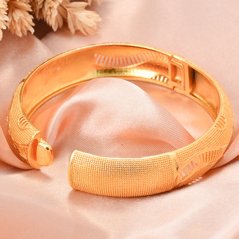 Fashionable Childrens Jewelry Hollow-out Flower Bracelet Baby Arabic Indian Jewelry Gold Color Bangles For Kids Copper Baby Bracelets luxury bracelet  - view 6