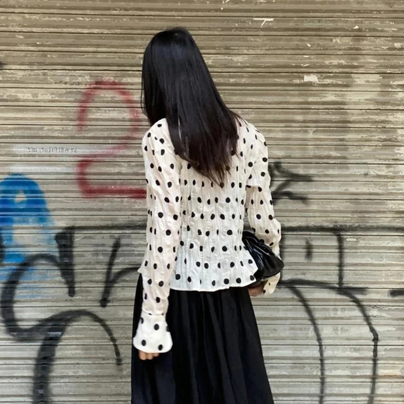 Tonns Y2k Aesthetic Polka Dot Shirt Women Floral Folds Blouse Japanese 2000s Shirt Casual Grunge Tops Streetwear Fairycore 250421