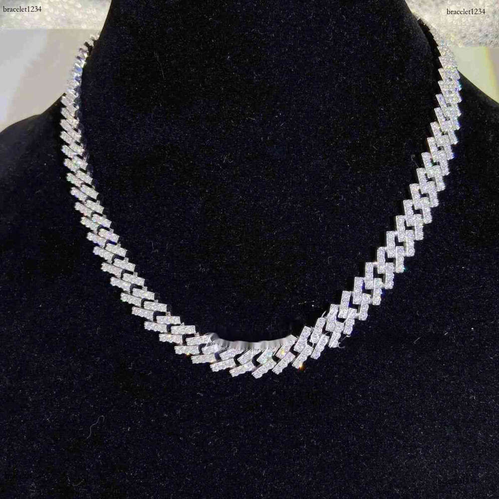 2023 Iced Out Jewelry 10mm Stone Vvs Moissanite Dia 10k Real Gold Cuban Necklace