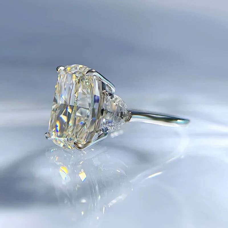 Korean New S925 Silver 9 * 13mm White G Pigeon Egg High Carbon Diamond Ring Fashion Simple Ring Fashion Jewelry