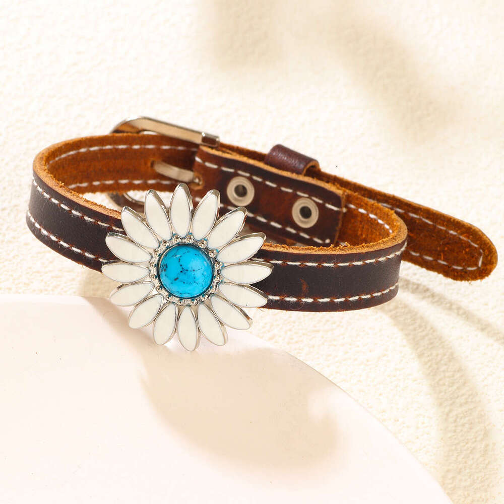 British niche design fashion personality new style daisy Korean version simple women's leather bracelet
