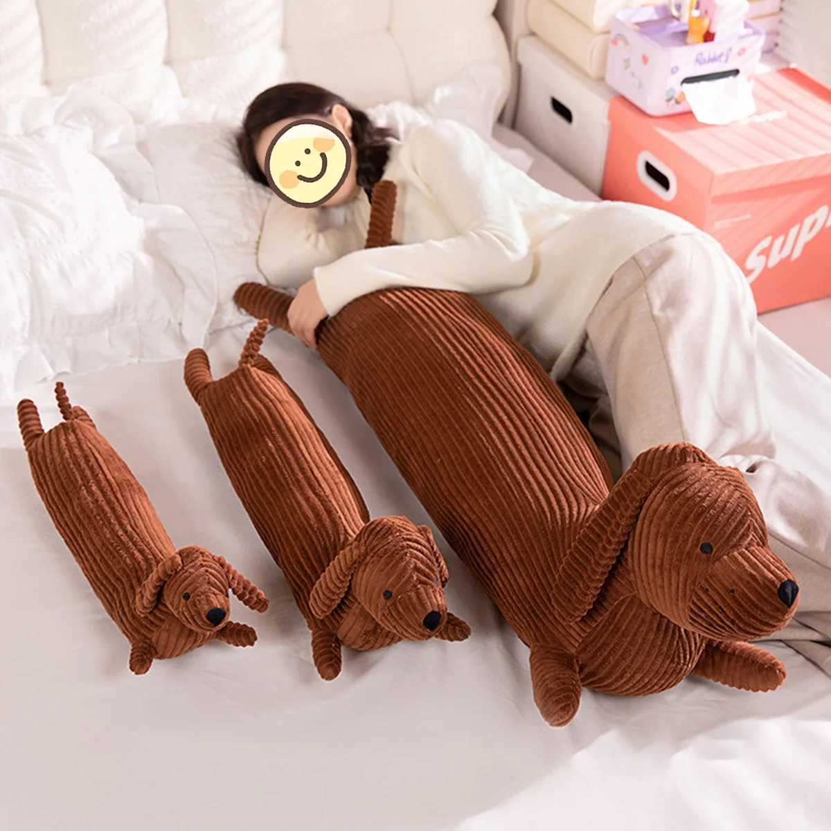 1pc Dachshund dog Plush throw Pillow Soft and Durable Faux Fur Throwing sofa Pillow Cushion Dachshund Animal G251124