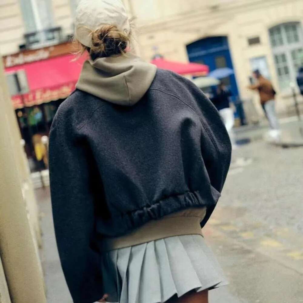 Designer Clothes Autumn And Winter New Fashionable Women's Clothing Casual Elegant Fashion Design Sense Slim Fit Pilot Jacket