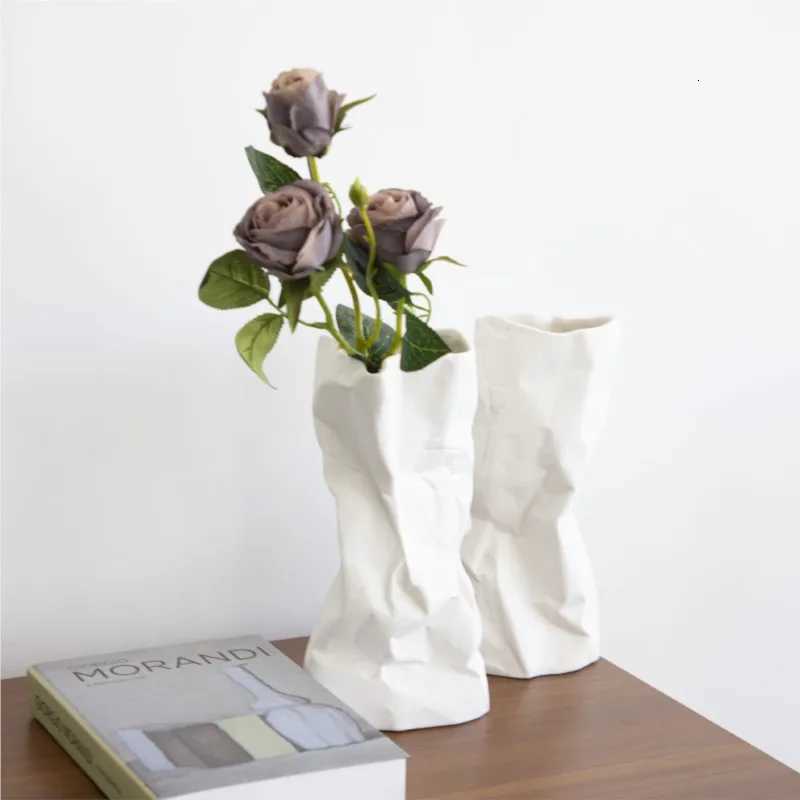 Nordic Ceramic Vase Creative Vase with Dried Flowers Living Room Decoration Flowers Hydroponic Vase Home Decoration Accessories C251124