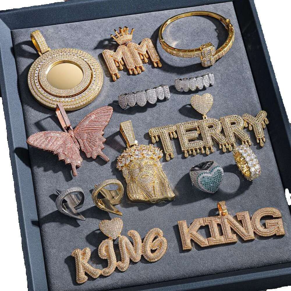 Men's Custom Moissanite Pendant VVS1 Dia and Chain Hip-Hop Jewelry | 2024's VVS Tester Passer