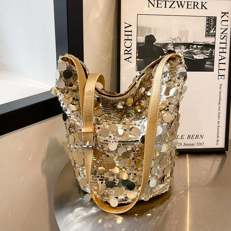 This Year's Popular Sequin Niche Design 2024 New Women's Versatile Chain Crossbody Single Shoulder Bucket Bag