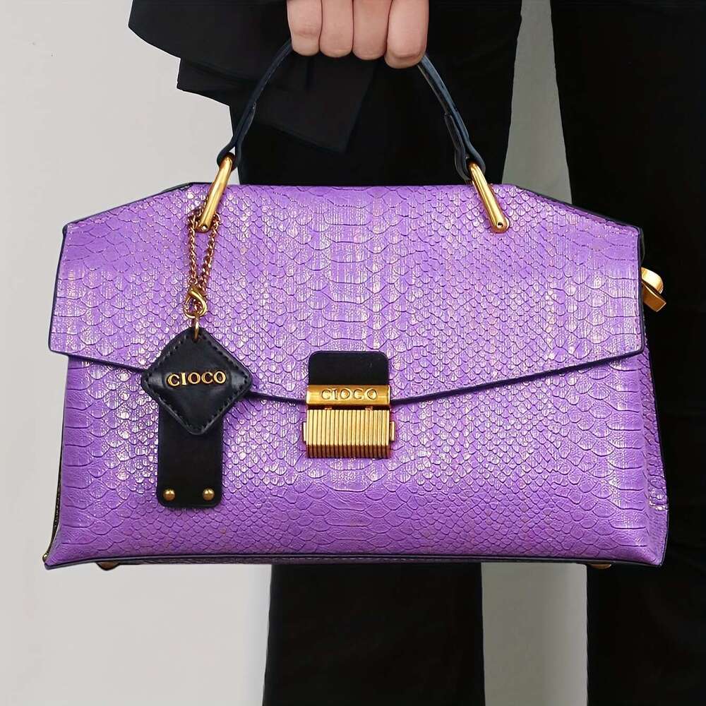 New Retro Blue Snake Pattern Premium Stylish Lightweight Large Capacity Shoulder Handbag For Women