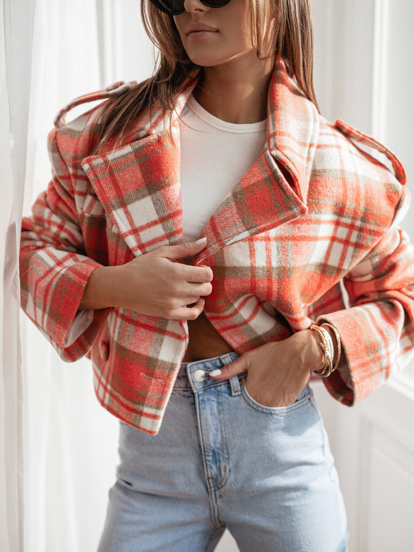2024 new autumn and winter fashionable British suit collar plaid printed woolen jacket for women