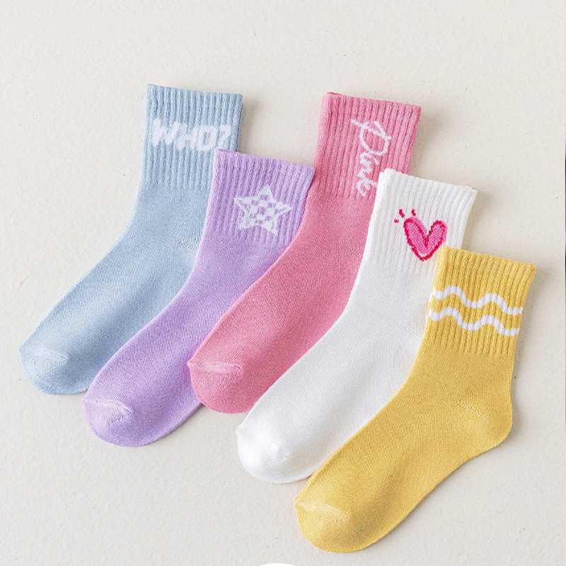 5-Color Mid-high Socks For Girls Aged 1-12 Years Old Autumn Classic Socks Fashionable High-elastic Flat Bottom Love Pattern G251124
