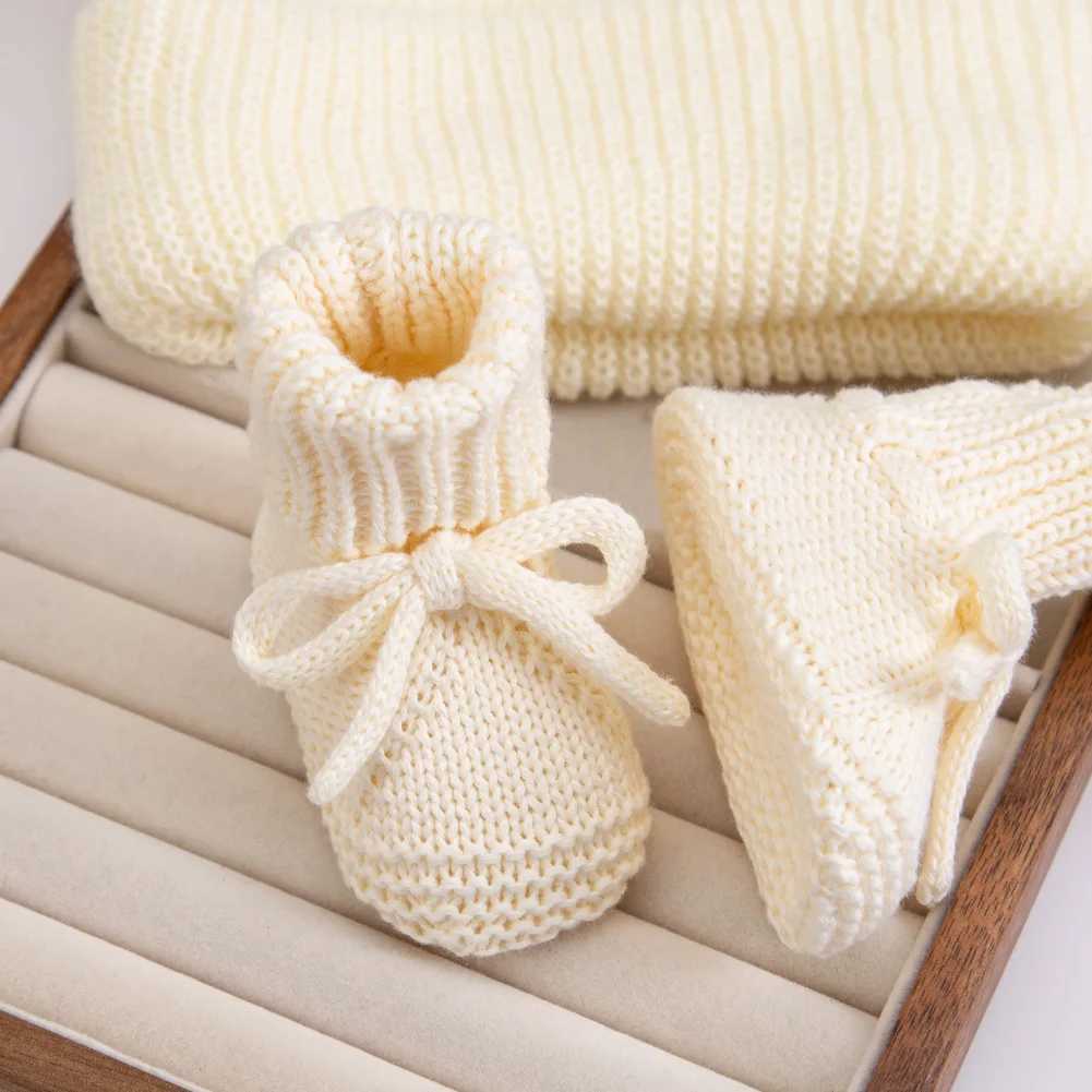 1Pair Newborn Knitted Baby Knee-Length Socks 0-12M Bows Princess Girls Stockings Autumn Winter Handmade Ankle Sock Infant Ch G251124