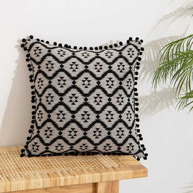 45x45cm Boho Throw Pillow Covers with Pompom Cute Black and White Modern Throw Pillows Case Aesthetic Textured Pillow Cover G251124