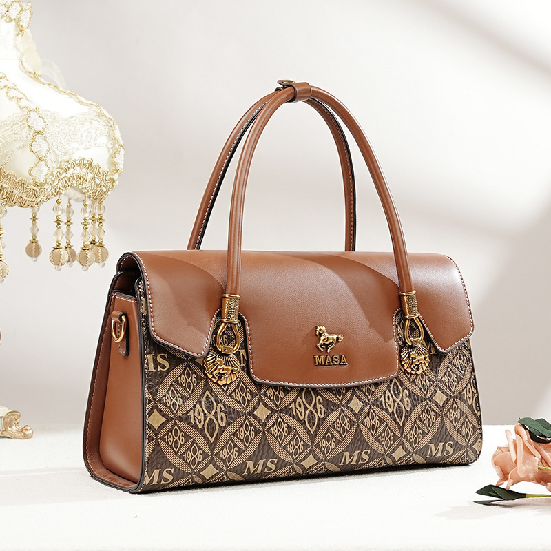 Light Luxury Fashionable Vintage Women S Casual One Shoulder Crossbody Handbag New Mommy Bag Massa Tote Bag