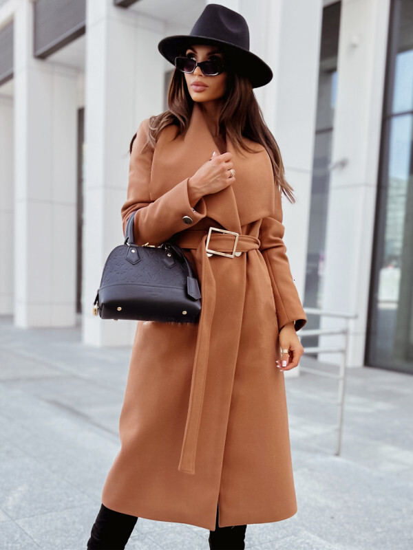 Autumn and winter 2022 simple long sleeve button V-neck strap woolen coat for women