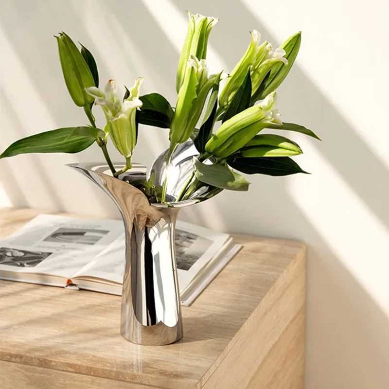 Luxury Silver Petal Fish Tail Stainless Steel Vase Living Room Decoration Flower Arrangement Candle Holder Scandinavian Style C2511243