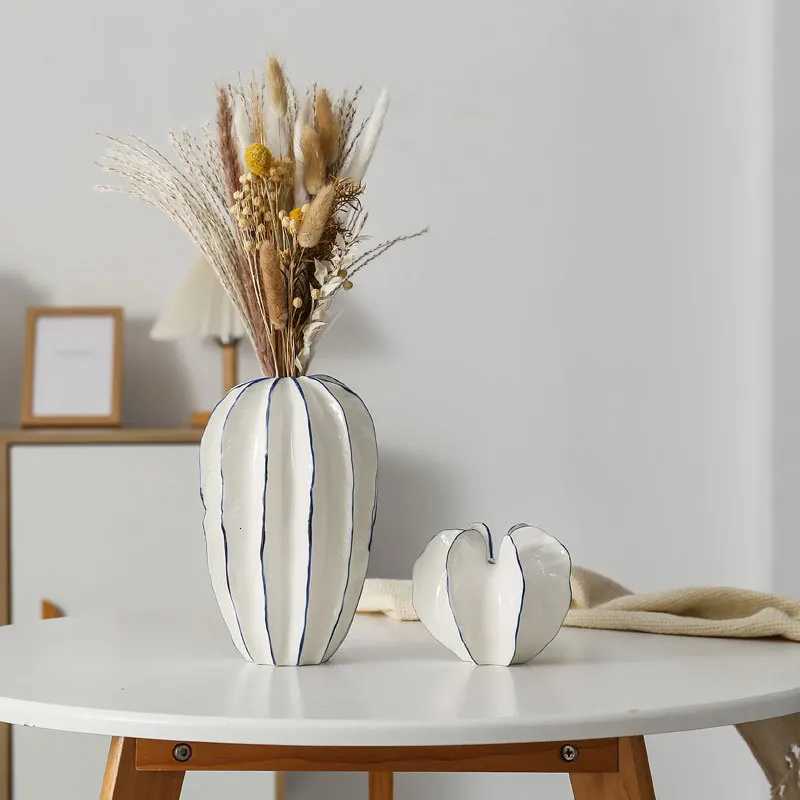 Star fruit ceramic vase ornament ins light luxury living room entrance decoration C251124