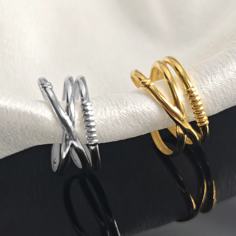 Top Source's new minimalist and elegant niche double-layer stainless steel open cross line adjustable ring ins for women