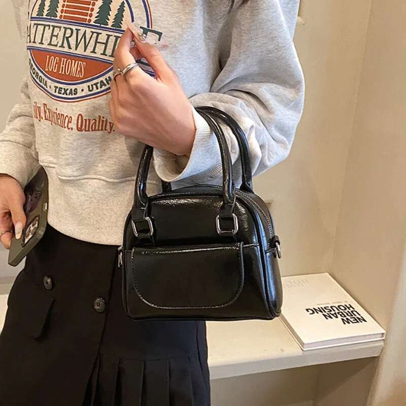 Red Solid PU Leather Shoulder Underarm Women's Fashion Casual Purses And Handbags Ladies Commuter Crossbody Bag Bags Designer Women Bag