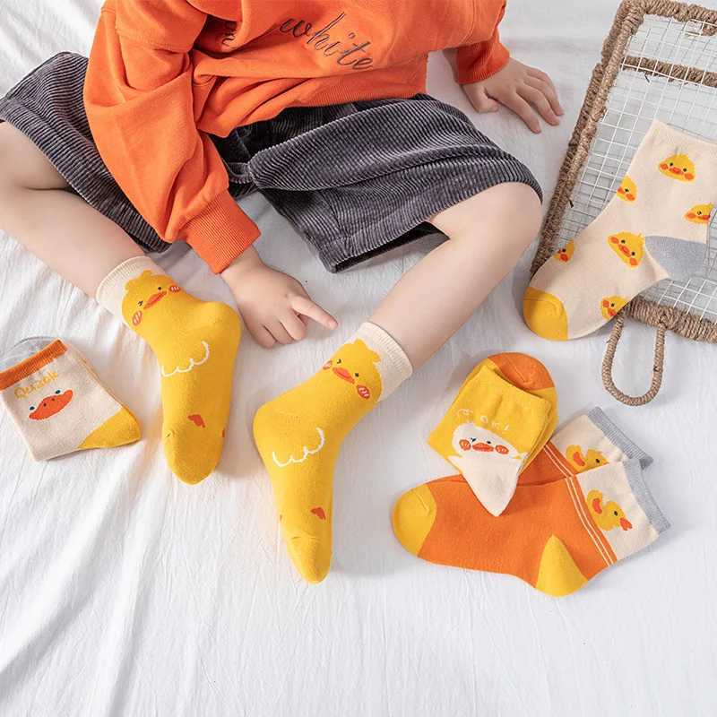 5 pairs of autumn and winter CHIldrens short SOCKS cute yellow duck breathable boys and girls mid tube SOCKS G251124