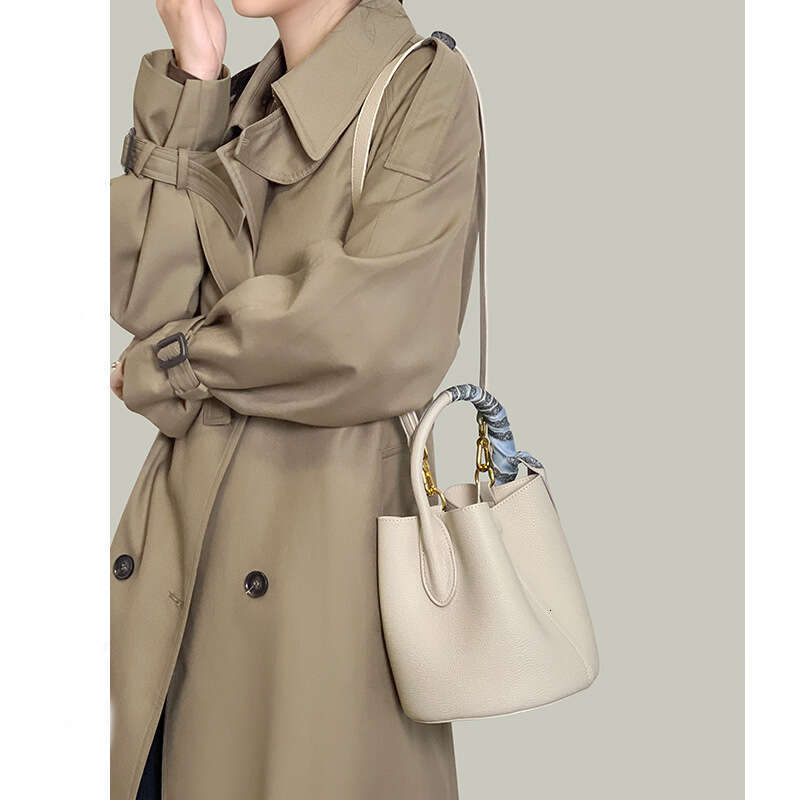 High End Handbag For Women Summer New Fashion This Year S Popular Versatile Commuting Bucket Crossbody Bag