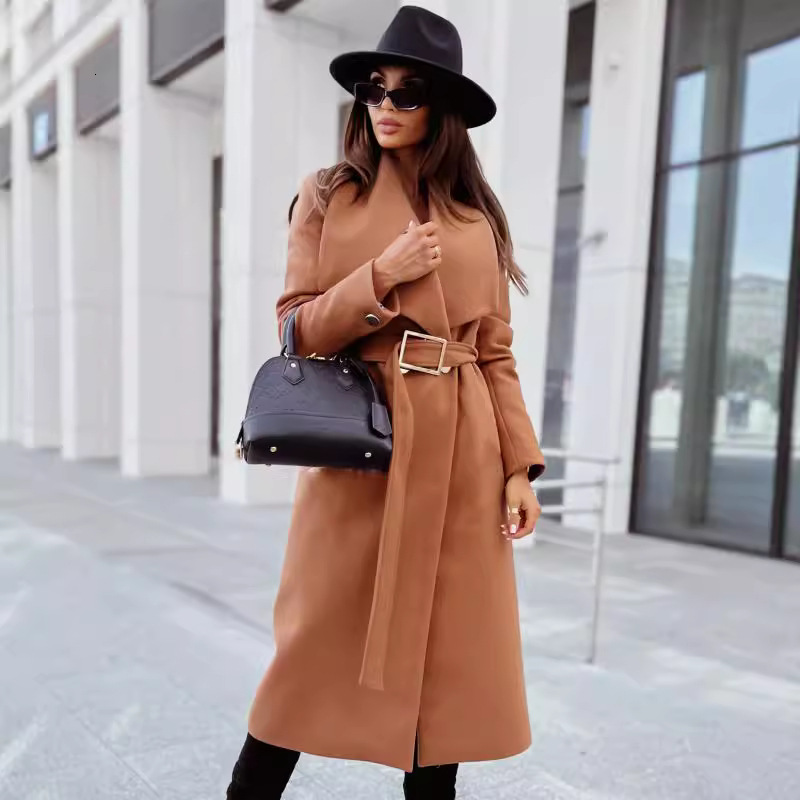 Autumn and winter 2022 simple long sleeve button V-neck strap woolen coat for women