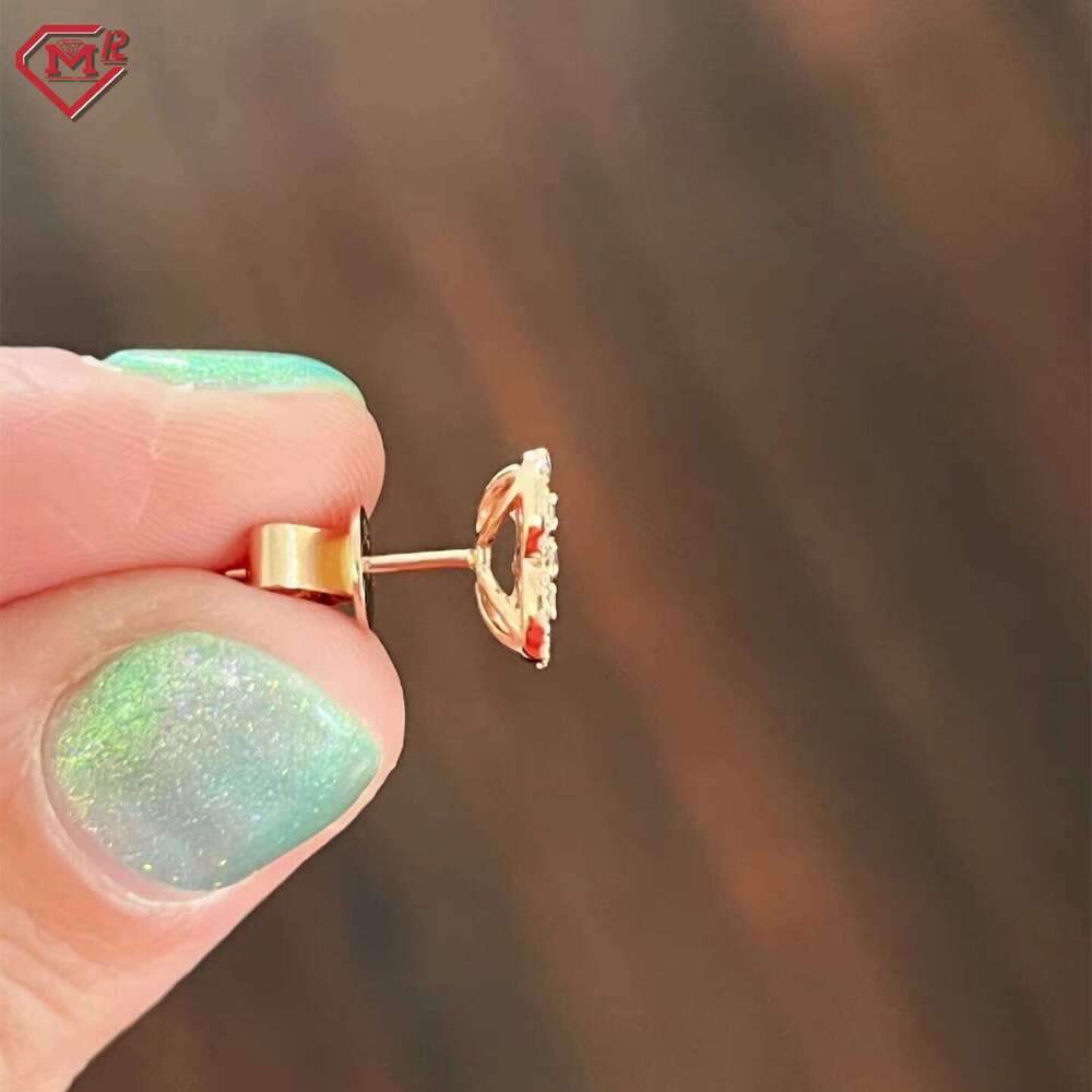 Trendy for Women VVS Moissanite Diamond Solid 14k Gold Cluster Four-Leaf Clover Iced Out Stud Earrings